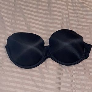EUC 36D Victoria’s Secret Pink strapless bra.